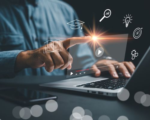 Online learning platform with course content and member access